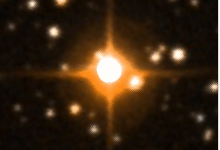étoile symbiotique UV Aur